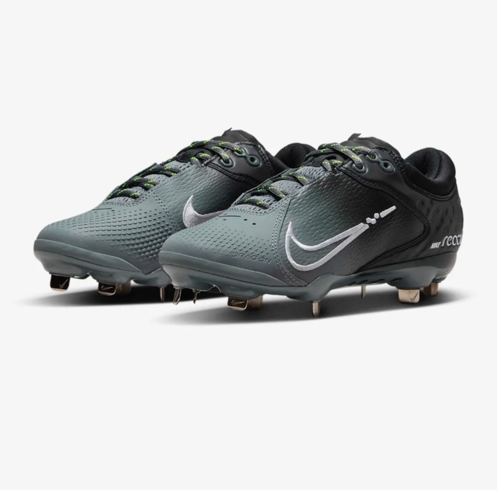 Nike hyper diamonds 4 elite women’s softball cleats new wob
